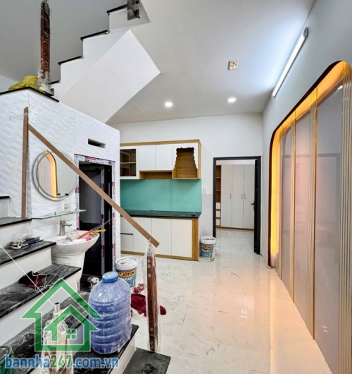 CHỈ NHỈNH 4 TỶ – NHÀ 2 TẦNG – HẺM NHỰA 5M – NGAY LÊ VĂN QUỚI – NGÃ TƯ BỐN XÃ