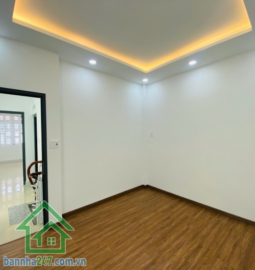 NHỈNH 5 TỶ - NHÀ 2 TẦNG – NGUYỄN NGỌC NHỰT – KHU VIP TÂN QUÝ – AEON MALL Tân Phú. DT: 3.8 x 14m (52m² – sổ vuông vức).  Kết cấu: 1 trệt + 1 lầu, 3PN, 2WC 