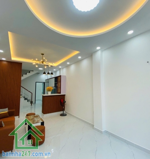 NHỈNH 5 TỶ - NHÀ 2 TẦNG – NGUYỄN NGỌC NHỰT – KHU VIP TÂN QUÝ – AEON MALL Tân Phú. DT: 3.8 x 14m (52m² – sổ vuông vức).  Kết cấu: 1 trệt + 1 lầu, 3PN, 2WC 