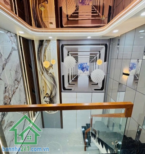CHỈ 6,4 TỶ - NHÀ 5 TẦNG MỚI ĐẸP – FULL NỘI THẤT – HXH TRÁNH - NGAY LÊ VĂN QUỚI – KHU 4 XÃ – GIÁP Q6, Q11 Diện tích: 44m² (4 x 11m) – đất vuông vức, phong thủy phong thủy đẹp. Kết cấu: 1 trệt + 1 lửng + 3 lầu + sân thượng (5 tầng BTCT) - 5 PN - 5 WC, Phòng