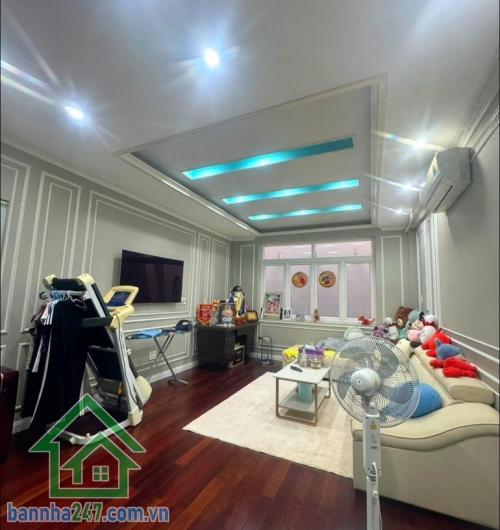 NHÀ ĐẸP 4 TẦNG – KHU VIP VƯỜN LÀI – HẺM XE TẢI – CHỈ NHỈNH 11 TỶ.  Trung tâm Vườn Lài, Tân Phú – Gần UBND Quận – Giáp Tân Bình. Hẻm xe tải thông tứ hướng