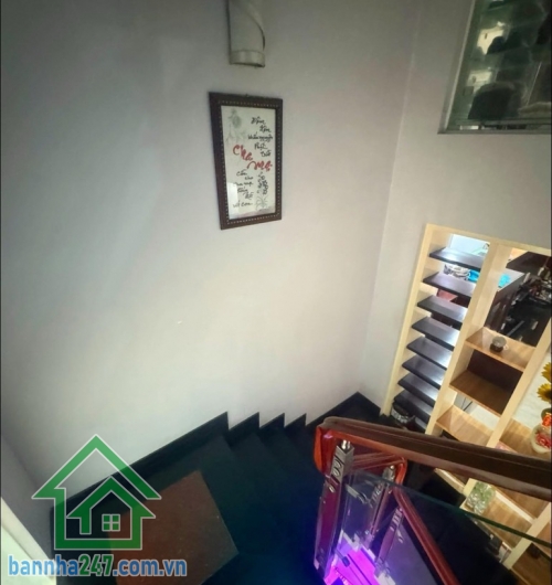 NHÀ ĐẸP 4 TẦNG – KHU VIP VƯỜN LÀI – HẺM XE TẢI – CHỈ NHỈNH 11 TỶ.  Trung tâm Vườn Lài, Tân Phú – Gần UBND Quận – Giáp Tân Bình. Hẻm xe tải thông tứ hướng