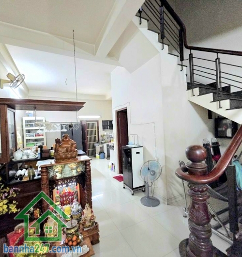 CHỈ 13,5 TỶ – MTKD ĐƯỜNG 15M – NGAY TÂN SƠN NHÌ – GIÁP TÂN BÌNH - DT 84m² (5x17)m – 4 TẦNG – 5PN LỚN – 5WC – SẴN CHỖ LẮP THANG MÁY - PHÙ HỢP VỪA Ở VỪA KINH DOANH