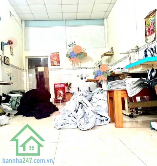 CHỈ 5,1 TỶ – MTKD ĐƯỜNG 8M – XE TẢI VI VU – NHÀ C4 SIÊU TIỆN KINH DOANH/CHO THUÊ – 66M² (4x16,25)m – SỔ ĐẸP CHUẨN PHÁP LÝ * Nhà mặt tiền kinh doanh, đường rộng.