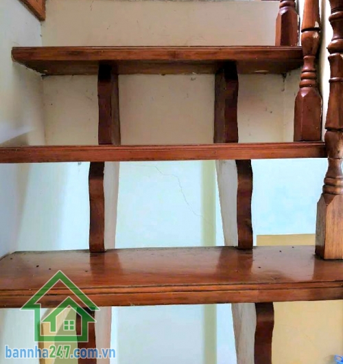 CHỈ 4,2 TỶ – NHÀ QUẬN 10, NGAY HÒA HƯNG – HẺM THÔNG, 3 BƯỚC RA HXH - DT: 46,4M2 (3.1 X 13)M - HOÀN CÔNG ĐẦY ĐỦ  Diện tích vừa vặn, pháp lý rõ ràng, sổ hồng riêng. Hỗ trợ vay ngân hàng. 