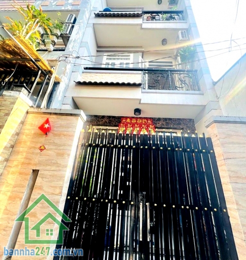 CHỈ 4,8 TỶ – HẺM 4M THÔNG – ĐƯỜNG SỐ 14, BHH A – 4 TẦNG – 4PN - 4WC Căn nhà giá tốt – nhiều phòng – phù hợp gia đình đông người hoặc cho thuê! Diện tích: 40m² (4 × 10m) – sổ vuông vức Kết cấu: 4 tầng (trệt + 2 lầu + sân thượng) Công năng: 4PN – 4WC Hẻm 4m