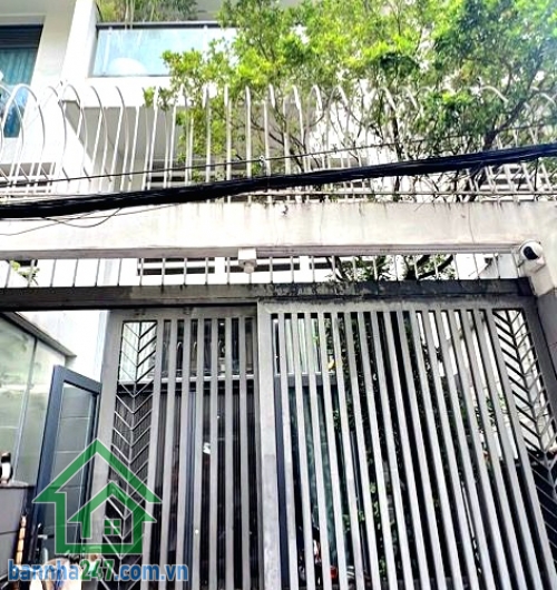 CHỈ 11,5 TỶ - BÁN NHÀ HẺM XE HƠI - NGUYỄN HỒNG ĐÀO – P.14, TÂN BÌNH - DT: 66M2 - (4 x 16.5)m - 4 TẦNG - 4 PN, 5 WC  Vị trí đẹp, sát mặt tiền, hẻm xe hơi vào tận cửa