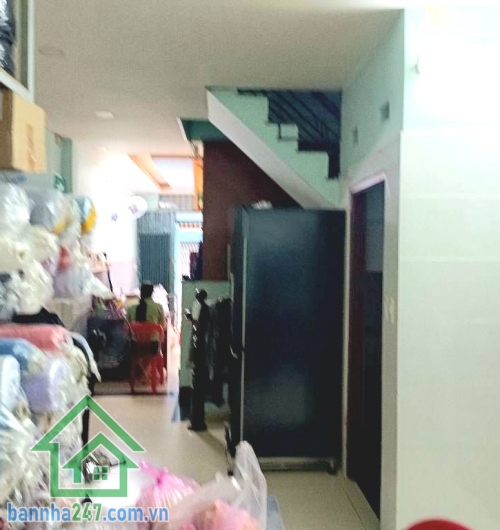 CHỈ 6,9 TỶ – HXH – LÊ VĂN PHAN – SÁT MẶT TIỀN – (4 x 12)M – 2 TẦNG – 2PN, 2WC Vị trí cực đẹp ngay trung tâm Phú Thọ Hòa, hẻm xe hơi đỗ cửa, cách mặt tiền chỉ 2 căn