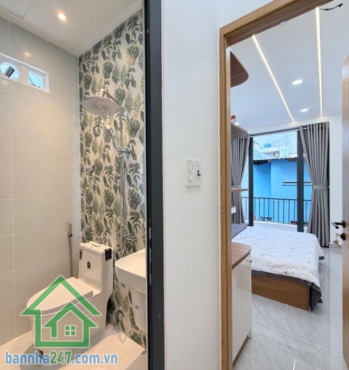 CHỈ 5,25 TỶ – DUY TÂN, PHÚ NHUẬN – KHU VIP CẦU KIỆU – 2 TẦNG - 3PN – 2WC  Nhà trung tâm hiếm bán – vị trí “kim cương” giáp Quận 1, Quận 3! Diện tích: 30m² (3 x 10)  Mob 0933144037
