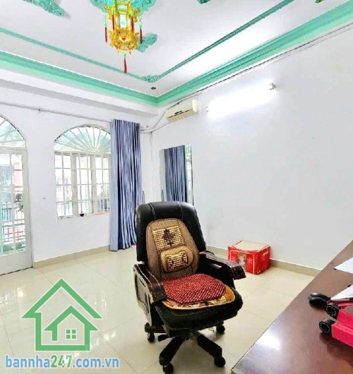 CHỈ 9,8 TỶ (TL) – HXH THÔNG - NGUYỄN CỬU ĐÀM – DT: 100M² (6.2 × 14)m - NỞ HẬU 7.2M - 3PN - 3WC Diện tích đẹp – phong thủy tốt – cực hiếm khu Tân Sơn Nhì! 