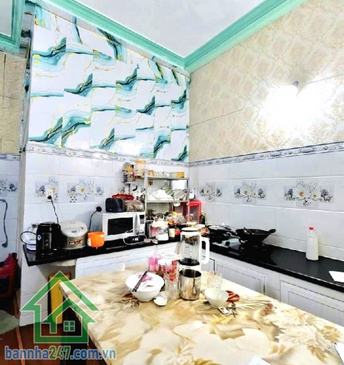 CHỈ 9,8 TỶ (TL) – HXH THÔNG - NGUYỄN CỬU ĐÀM – DT: 100M² (6.2 × 14)m - NỞ HẬU 7.2M - 3PN - 3WC Diện tích đẹp – phong thủy tốt – cực hiếm khu Tân Sơn Nhì! 