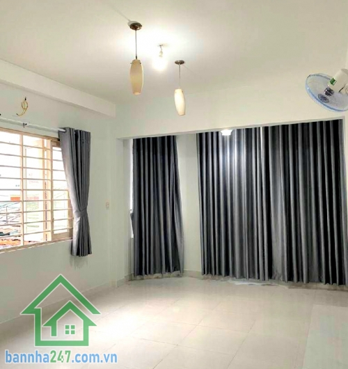 CHỈ 8,6 TỶ – MẶT TIỀN KINH DOANH – CĂN GÓC VƯỜN LÀI – 4 TẦNG - 3PN - 3WC (CÓ THỂ THÊM PHÒNG NGỦ) Căn nhà “2 trong 1” – vừa ở sang, vừa kinh doanh hái ra tiền - Mob 0933144037