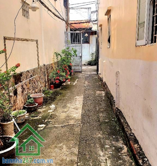 CHỈ 4,2 TỶ – NHÀ HÒA BÌNH, TÂN PHÚ – GẦN ĐẦM SEN - DT: (3,9 x 10)M – SỔ CHÍNH CHỦ - 2PN - 2WC Căn nhà “dễ mua – dễ ở – dễ thanh khoản” cho khách cần vị trí đẹp - Mob 0933144037