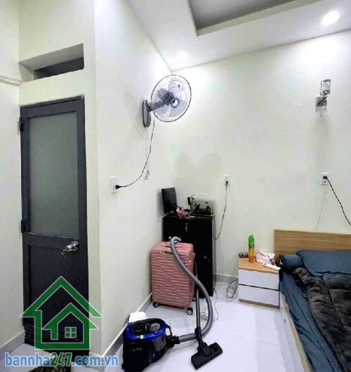 CHỈ 2,85 TỶ – NHÀ 2 TẦNG – Ô TÔ ĐỖ SÁT NHÀ – GẦN NHÀ THỜ TÂN HƯƠNG  Vị trí đẹp trung tâm Tân Phú Gần chợ Tân Hương – Nhà thờ Tân Hương – AEON Mall Tân Phú