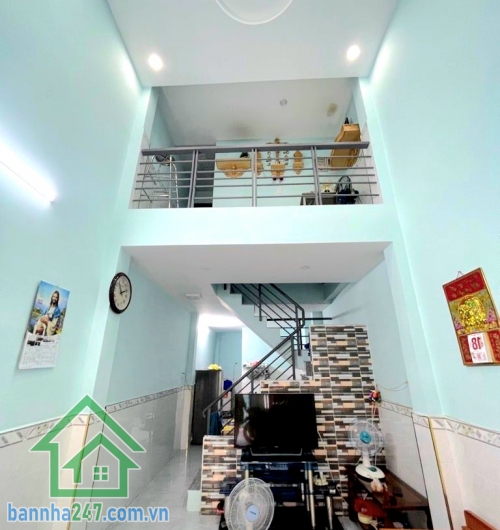 CHỈ 5 TỶ - HẺM XE HƠI - TRẦN THỊ TRỌNG - TÂN BÌNH Căn nhà gọn gàng, chắc chắn, phù hợp khách mua ở ngay hoặc khai thác cho thuê tại khu trung tâm. Diện tích: 39,4m²  Mob 0933144037