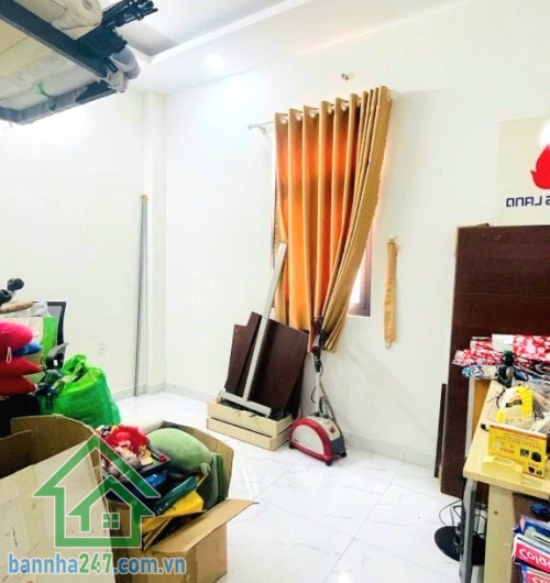 CHỈ 7,9 TỶ - XE HƠI NGỦ TRONG NHÀ - 60M2 - 5 TẦNG - BÌNH TRỊ ĐÔNG - 2 PK, 4 PN, 5 WC, PT, BẾP, P. GIẶT. 
