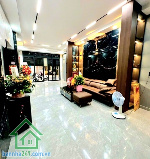 CHỈ 8,8 TỶ – NHÀ MỚI LẠC LONG QUÂN, P8 TÂN BÌNH – HẺM 8M - DT: 50M² (4,5 X11) 2PN - 2WC Hẻm 8m thông ra Thành Mỹ Vài bước chân ra Đông Hồ Gần chợ Tân Bình