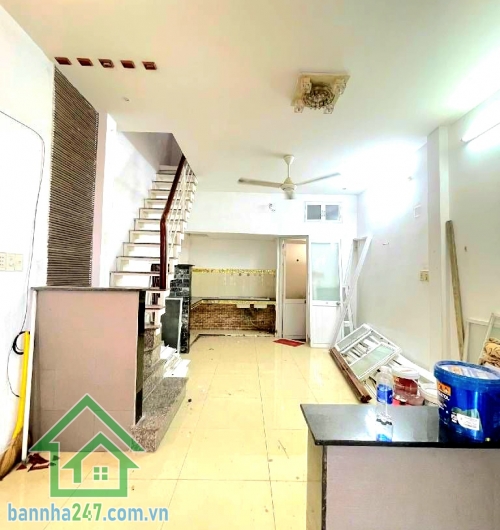 CHỈ 3,9 TỶ - GÒ DẦU – GẦN NHÀ THỜ TÂN HƯƠNG KHU DÂN CƯ ỔN ĐỊNH – DT: (4,1 x 8) 2 TẦNG BTCT - 2PN - 2WC - VÀO Ở NGAY • Nhà 1 trệt + 1 lầu đúc kiên cố  Mob 0933144037
