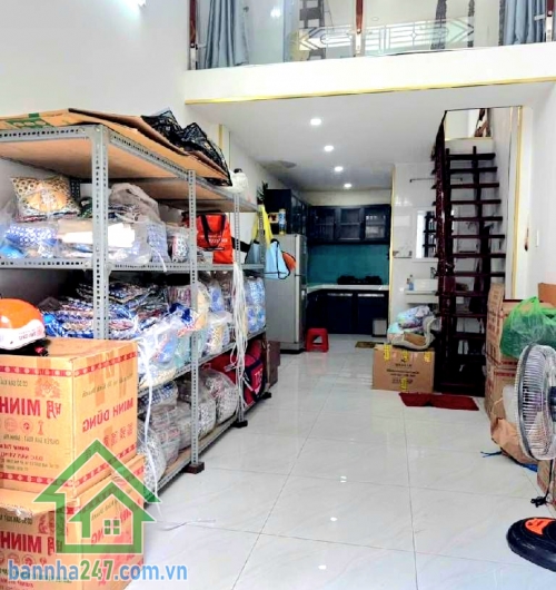 CHỈ 4,1 TỶ – 3 TẦNG – GẦN AEON TÂN PHÚ – 3PN - 2WC - Ở NGAY -  Căn nhà giá mềm trung tâm – đầy đủ công năng – phù hợp gia đình trẻ! Diện tích: 31.5m² (3 × 10)m  Mob 0933144037