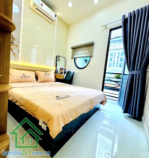 CHỈ 4,87 TỶ (TL) – CMT8, QUẬN 3 – 4 TẦNG – FULL NỘI THẤT XỊN - 2PN – 3WC Căn nhà nhỏ xinh giữa trung tâm – tiện ở, cực dễ cho thuê! Diện tích: 18m² (3 × 6m)  Mob 0933144037