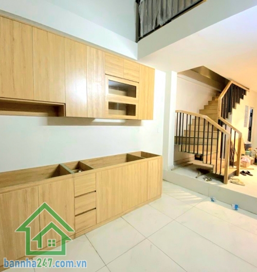 CHỈ 5,6 TỶ – CĂN GÓC HXH 6M – NHÀ 5 TẦNG – TRUNG TÂM QUẬN 6 - 2PN - 3WC  • Diện tích: 4m x 10m • Kết cấu: 1 trệt + 1 lửng + 2 lầu + sân thượng • Công năng: 2PN - 3WC