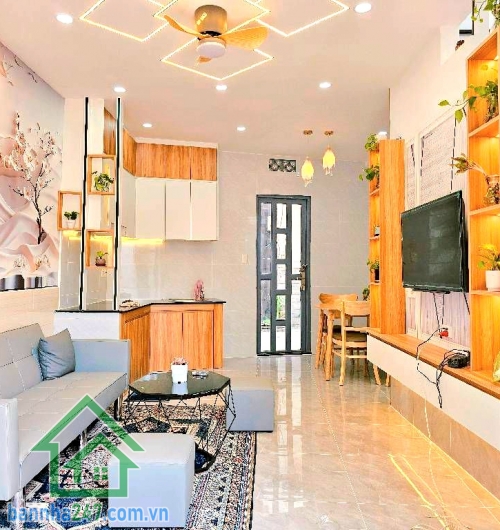 CHỈ 3,9 TỶ - NHÀ MỚI ĐẸP - HẺM XE HƠI ĐỖ CỬA - DT: 22M² (4,1 x 5)2 TẦNG - 2 MẶT TIỀN TRƯỚC SAU THOÁNG MÁT 