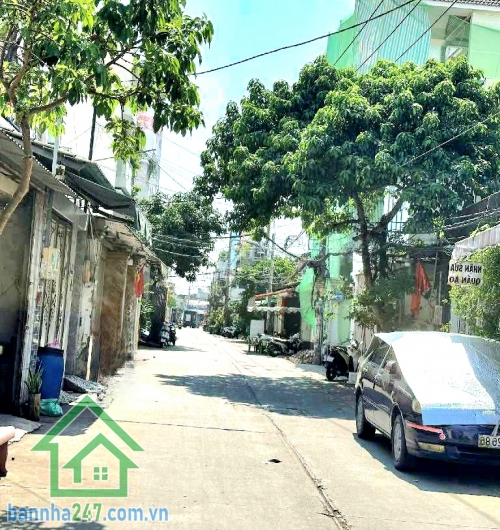 CHỈ 6 TỶ – HXH THÔNG THOẠI NGỌC HẦU – DT: (4 x 12)M3 TẦNG – 5PN – 4WC. DÒNG TIỀN 12TR/TH  Căn nhà “đa năng” – vừa ở đông người thoải mái, vừa khai thác cho thuê giữ tiền. Mob 0933144037