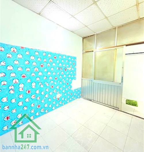 CHỈ 2,7 TỶ – NHÀ TRUNG TÂM TÂN BÌNH – PHẠM VĂN HAI – SÁT NHÀ THỜ VINH SƠN – 2 TẦNG 2PN  Vị trí cực đẹp ngay Phạm Văn Hai – trung tâm Tân Bình Sát Nhà Thờ Vinh Sơn
