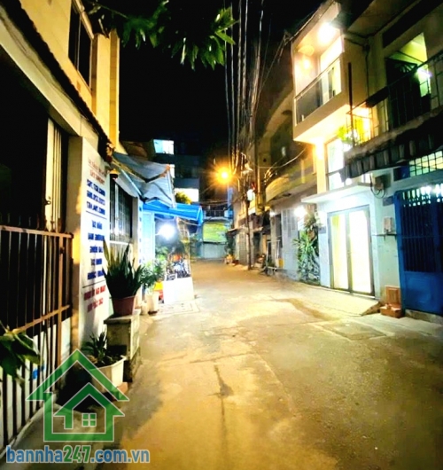 CHỈ 2,45 TỶ – NHÀ MỚI 3 TẦNG FULL NỘI THẤT – HẺM XE HƠI – TRUNG TÂM TÂN PHÚ - 2PN – 2WC Vị trí đẹp ngay khu Nhà Thờ Phú Hòa – Lê Ngã – P. Tân Phú Giáp Quận 11