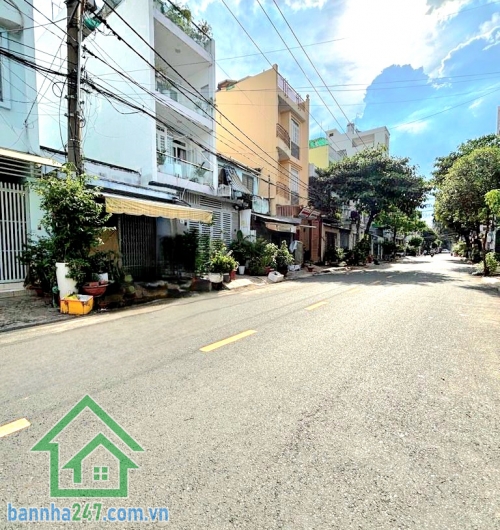 CHỈ 9,6 TỶ - MTKD ĐƯỜNG 12M CÓ LỀ – NGAY LŨY BÁN BÍCH – GIÁP BÀU CÁT - DT: 61M² - 3 TẦNG BTCT - 4PN – 3WC Đường lớn – kinh doanh đỉnh – ở hay đầu tư đều quá hợp.
