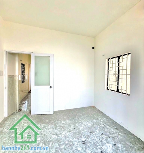 CHỈ 4,35 TỶ – TRUNG TÂM Q.10 – 4 TẦNG – 3PN 4WC – NỞ HẬU Căn nhà hiếm khu lõi Quận 10 – vị trí vàng – giá cực tốt! Diện tích: 21m² (3.2 × 7m) – nở hậu nhẹ  Mob 0933144037