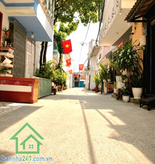 CHỈ 4,1 TỶ – NGANG KHỦNG 5M – 55M² – NHÀ 2 TẦNG ĐẸP KIÊN CỐ – KHU VIP TÔ HIỆU, TÂN PHÚ - 2 PN - 2 WC