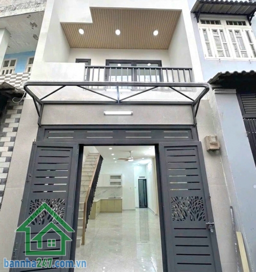 CHỈ 4,99 TỶ – LÊ VĂN QUỚI – NGAY NGÃ 4 BỐN XÃ - HẺM XE HƠI 4M THÔNG – GIÁP TÂN PHÚ – NHÀ MỚI Ở NGAY - 3PN - 2WC Diện tích: 4 x 10m – 40m² Kết cấu: 1 trệt + 1 lầu - 3PN - 2WC