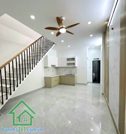CHỈ 4,99 TỶ – LÊ VĂN QUỚI – NGAY NGÃ 4 BỐN XÃ - HẺM XE HƠI 4M THÔNG – GIÁP TÂN PHÚ – NHÀ MỚI Ở NGAY - 3PN - 2WC Diện tích: 4 x 10m – 40m² Kết cấu: 1 trệt + 1 lầu - 3PN - 2WC