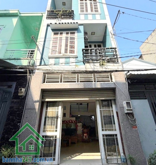 CHỈ 5,6 TỶ – HXH TẢI 6M – SÁT KÊNH THAM LƯƠNG – 50m² (4 × 12.5)m – 3 TẦNG - 4PN – 3WC Vị trí hiếm – sát mặt tiền – tiềm năng tăng giá mạnh!