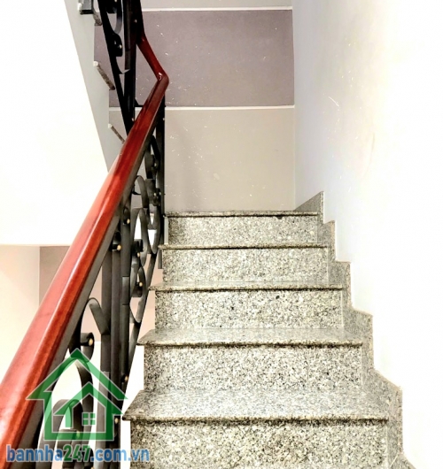 CHỈ 5,99 TỶ – HẺM NHỰA 7M – NGAY HƯƠNG LỘ 2 – GIÁP TÂN PHÚ – 4 TẦNG KIÊN CỐ - 4 PN - 3 WC