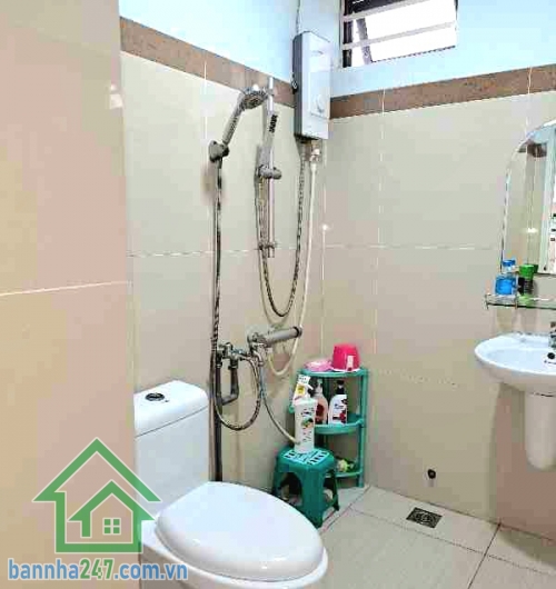 CHỈ 3,1 TỶ - CĂN HỘ GIÁ TỐT – FULL NỘI THẤT – VIEW THOÁNG SÀI GÒN - 2 PN + 1 WC. 654/6 Lạc Long Quân – vị trí kết nối cực thuận tiện trung tâm thành phố