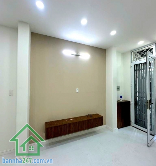 CHỈ 4,99 TỶ – NHÀ MỚI NGUYỄN SƠN – TRUNG TÂM TÂN PHÚ - DT: 41M² - 2PN - 2WC Vị trí đẹp – khu trung tâm Nguyễn Sơn Hẻm 3 gác (3,5m) – an ninh – sạch sẽ