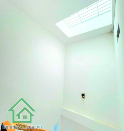 SIÊU PHẨM - Ô TÔ NGỦ TRONG NHÀ TÔ HIỆU GẦN ĐẦM SEN – TÂN PHÚ – 68M² – NHÀ ĐẸP Ở NGAY – CHỈ 7,1 TỶ -  Căn nhà “đáng sống” ngay khu Đầm Sen – vừa yên tĩnh, vừa tiện ích bủa vây! Diện tích: 68m² – rộng rãi, thoáng mát