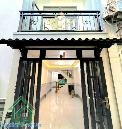 CHỈ 3,75 TỶ – HIẾM – SÁT TÂN PHÚ – NGAY CHỢ BÌNH LONG - NHÀ MỚI XÂY – VÀO Ở NGAY – DT 30,5M² – 2PN – 2WC Kết cấu: • Nhà mới xây, 1 trệt 1 lầu – hoàn thiện đẹp
