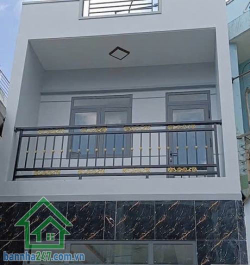CHỈ 4,4 TỶ – NHÀ 2 TẦNG – HẺM XE HƠI – 65M² – 3PN – CÁCH MẶT TIỀN 100M.