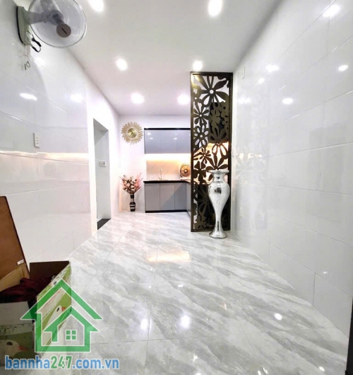 CHỈ 4.X TỶ – NHÀ 3 TẦNG HẺM 8M – KINH DOANH ĐƯỢC – PHÚ TRUNG, TÂN PHÚ – GIÁP TÂN BÌNH 